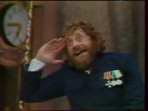 Koltai Róbert, Haumann Péter a Denevér-ben (részlet)