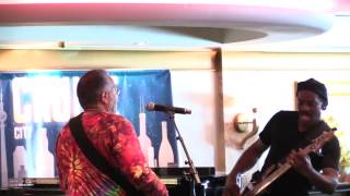 George Porter Jr. vs Tony Hall - Improv 1/21/17 Jam Cruise 15