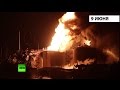 МВД Украины: Резервуары на нефтебазе под Киевом должны выгореть полностью 