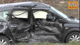 auto-contro-scuolabus-tre-bambini-in-ospedale