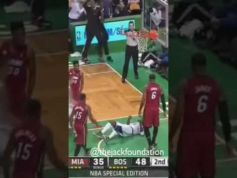 Throwback when LeBron James kill Jason terry