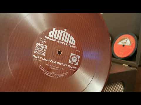 EN-24 Dream Sweetheart / Soft Lights & Sweet Music ~ Morton Downey & Orchestra ~ Durium 78 HMV 2001