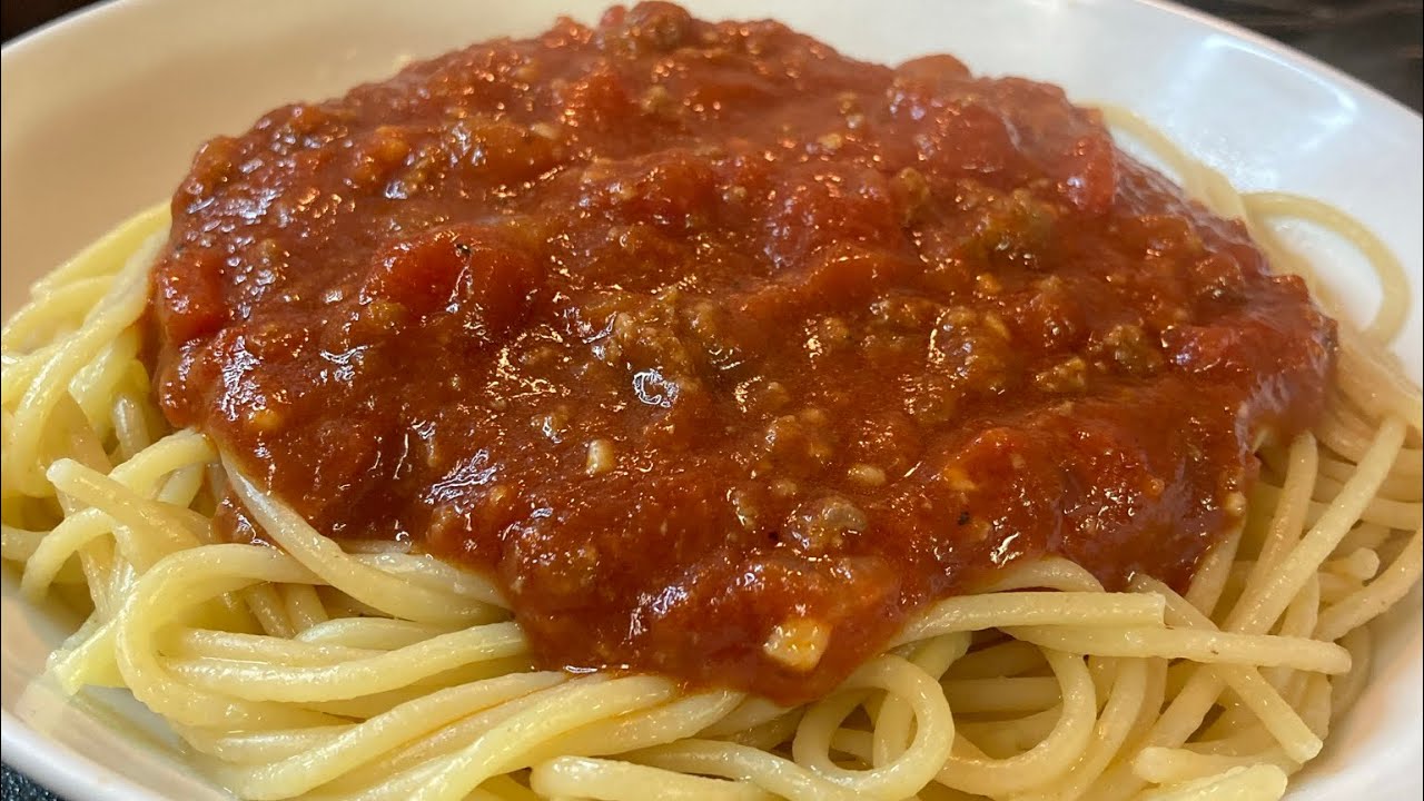 OLD SCHOOL SPAGHETTI WITH MEAT SAUCE(MOTIVATIONAL MONDAY MENU RECIPE IDEAS SEGMENT )