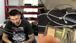 TCG Land abrimos Spiderman collector booster
