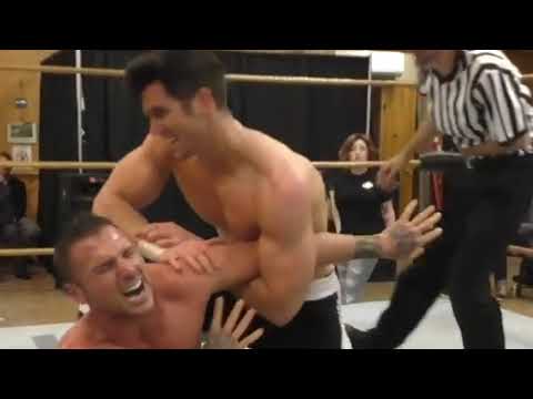 Future of Wrestling: Hunk Mac Daniels