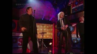 Tom Jones &amp; The Cardigans - Burning Down the House (HQ Remastered)