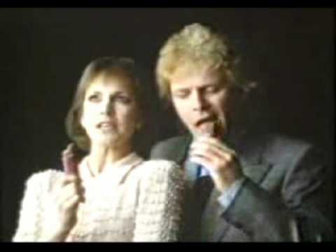 Cadbury's Wispa 1984 TV Advert Starring Jan Francis and Paul Nicholas