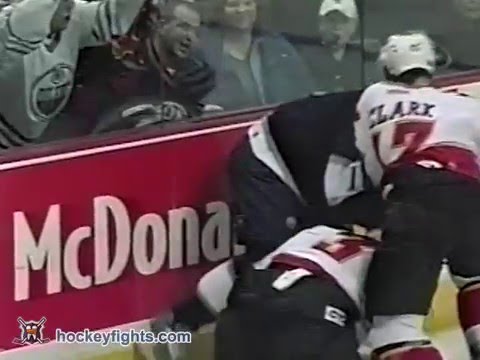 Ethan Moreau vs Denis Gauthier