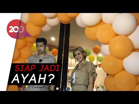 Lucunya Richard Kyle Jadi Dinosaurus di Ultah El Barack