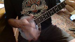 Video thumbnail for Gold Tone BUC Concert Banjolele Banjo Ukulele by Raye Boals