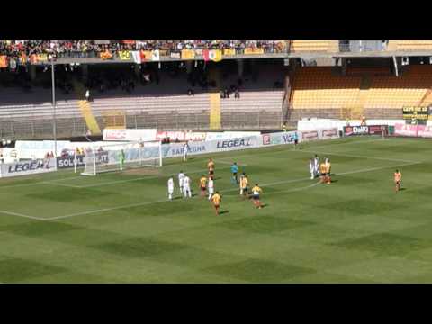 RIGORE DEL LECCE CONTRO IL TARANTO DEL 9/04/2016