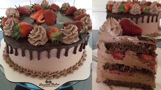 BOLO MARAVILHA DE MOUSSE DE CHOCOLATE COM MORANGO