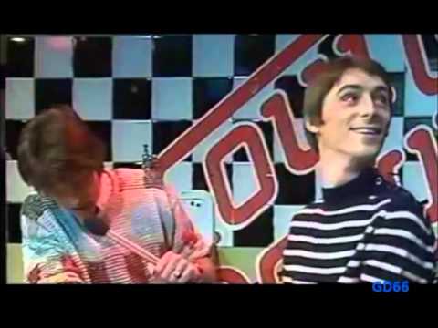 Paul Weller - Into Tomorrow (Full Documentary)