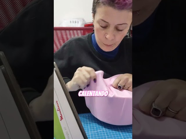 Vídeo relacionado con TOYANDONA Modelo de Pastel Falso de Espuma para Práctica de Decoración, Kit de 4 Niveles Discos Redondos (8x4cm, 10x4cm, 15x4cm, 20x4cm), Reutilizable para Pasteles de Cumpleaños y Bodas