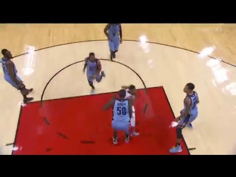 Raptors Highlights: Lowry Right To The Rim - February 21, 2016