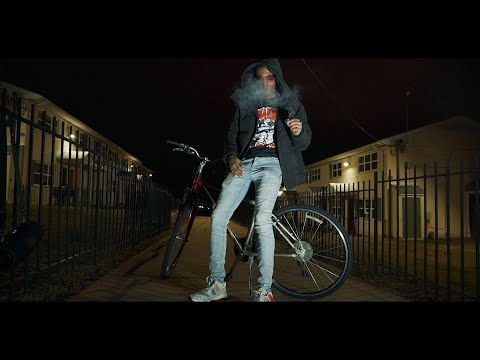 QuisActive - Free Smoke (Official Music Video) Dir.@Directortvp