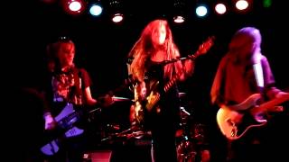 Cherri Bomb - Viper Room - Shake The Ground