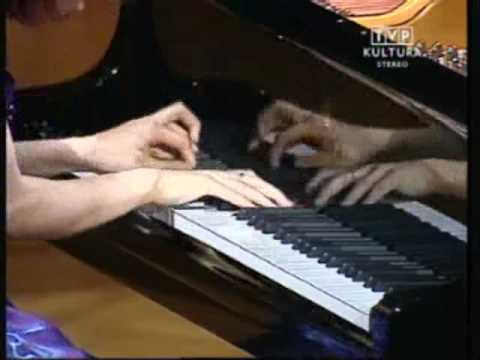 download lagu mp3 mp4 Colleen Lee Piano, download lagu Colleen Lee Piano gratis, unduh video klip Colleen Lee Piano