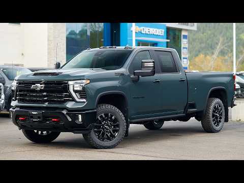 2026 Chevrolet Silverado 3500HD 4WD Crew Cab Long Box LT in Gray for sale at Salmon Arm Chevrolet Buick GMC in Salmon Arm, BC