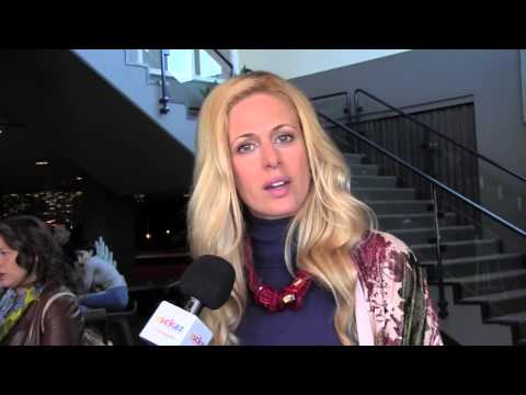 ESCKAZ in Amsterdam: Suzy (Portugal 2014) interview (at Eurovision In Concert)