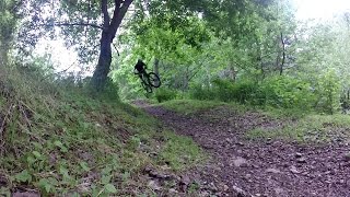 This is a video featuring myself and local shredder Charles Williams highlighting some of the more interesting features on the Flo Ride descent trail. Enjoy the janky hucks and sarcastic banter!