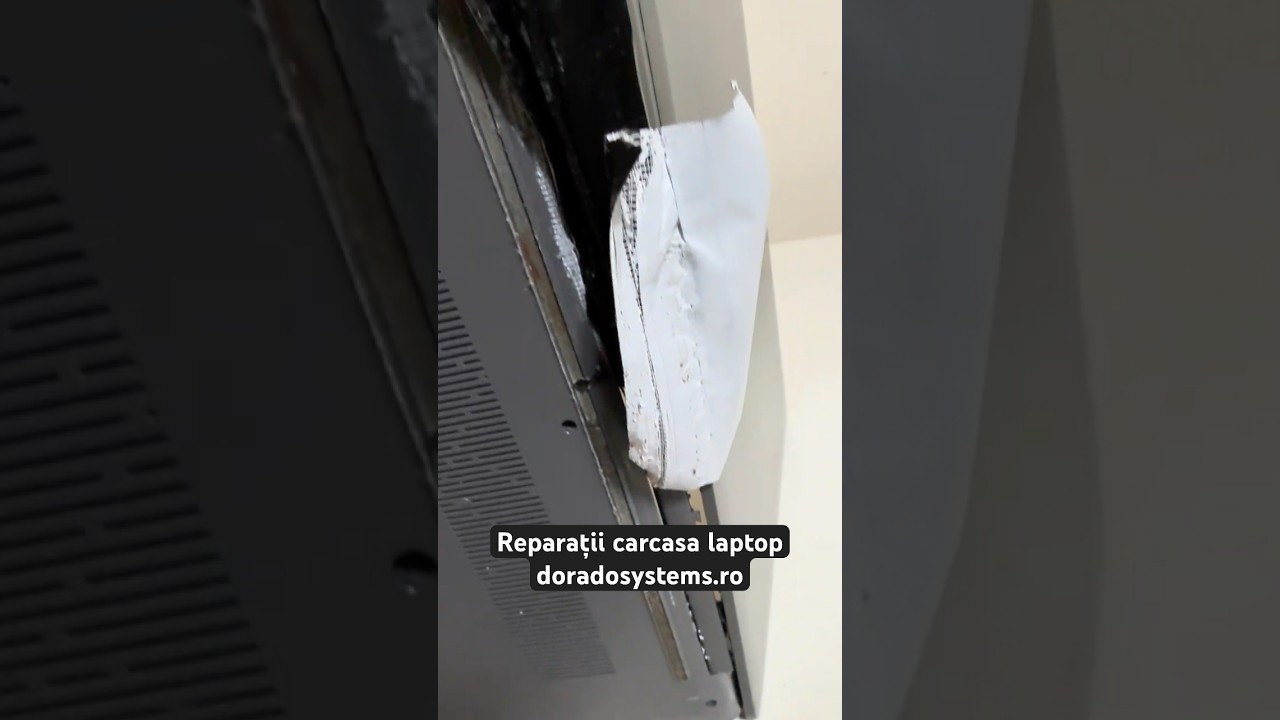 Reparații Balamale Laptop Desprinse Și Reparare Carcasă Laptop Studiu De Caz
