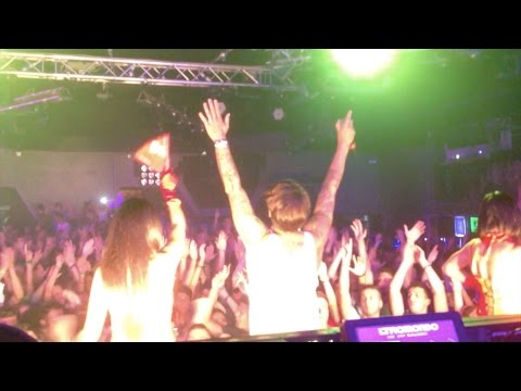 Calvin Harris “Summer (Da Brozz & Rudeejay Bounce Mix)” Live Preview @ Altromondo Studios (Rimini)