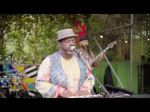 Dele Sosimi - No Long Tings | Woodburner