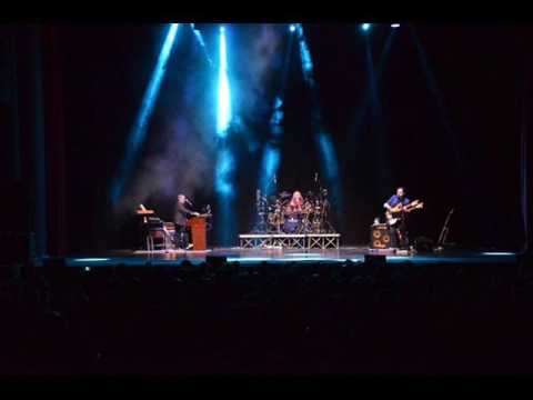 Le Orme in concerto 1974 progressive rock (full cd) HQ