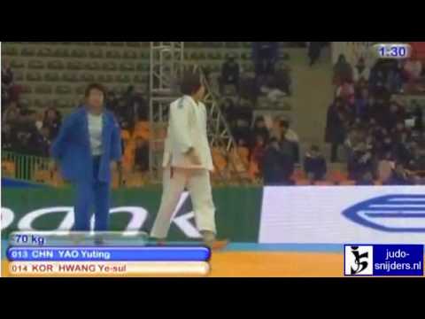 Judo 2010 Suwon: Yuting Yao (CHN) - Ye-sul Hwang (KOR) [-70kg].
