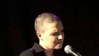 Anne Sila à Tarare "  Before it hurts"