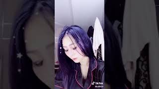 Download lagu Delilah wanita cantik mp3 Download lagu Delilah wanita cantik mp3