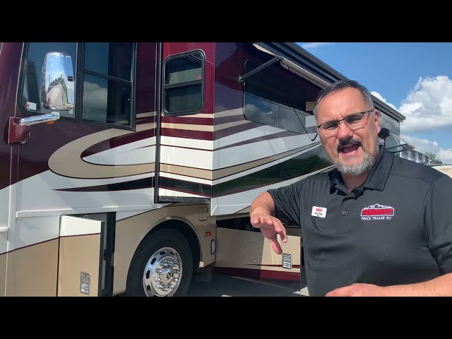 Preview image of 2016 Newmar Dutch Star 4018 (11U210093) youtube video