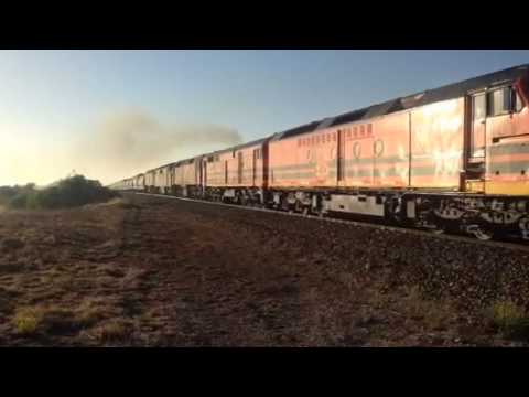 CLF 700 22 GM 22 leaving Tailem bend