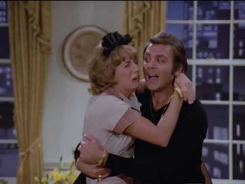 Fabian sings "Turn Me Loose" - Laverne & Shirley S3E8 (1977)