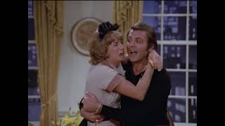 Fabian sings &quot;Turn Me Loose&quot; - Laverne &amp; Shirley S3E8 (1977)