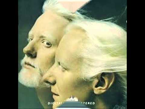 Johnny & Edgar Winter Together - Rock & Roll Medley