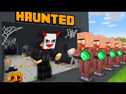 Exploring a Creepy Haunted House in Minecraft!