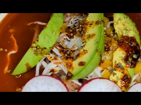 Pozole rojo | Las recetas más Mexicanas