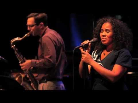 Gideon van Gelder Lighthouse - Cais (Milton Nascimento)