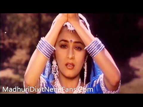 Poster tum bansi bajaate ho