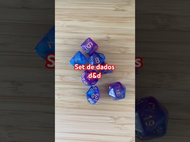 Vídeo relacionado con Set de Dados de rol D4 - Set Seis Dados de 4 Caras - Dados DND Temáticos de Calavera y Huesos para Dungeons and Dragons/Dragones y Mazmorras, Warhammer, D&D, Pathfinder, MTG (Blanco)