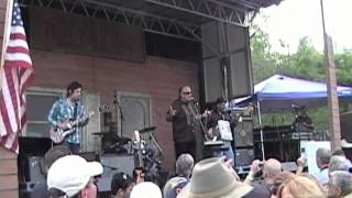 Charlie Musselwhite 2009 Chicago Blues Festival "Blues Overtook Me"
