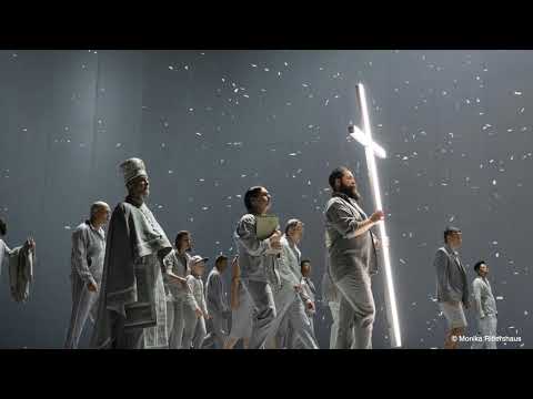 „The Greek Passion“ bei den Salzburger Festspielen in der Regie von Simon Stone als großer Erfolg!