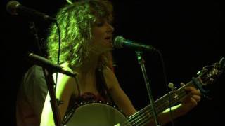 Abigail Washburn Uses Banjo as Tool for Diplomacy