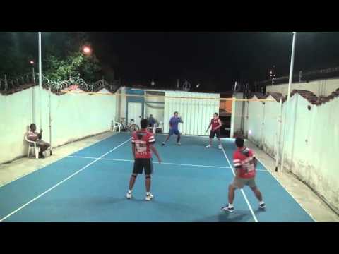 PETECA FÉLIX - LAPEPITA NO ATAQUE!