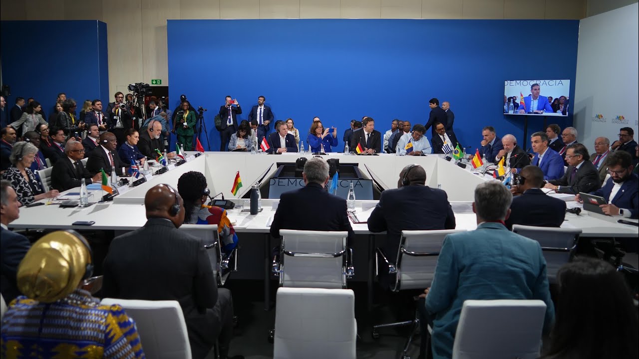 I am sharing with you my speech at the IV Summit in Defense of Democracy.