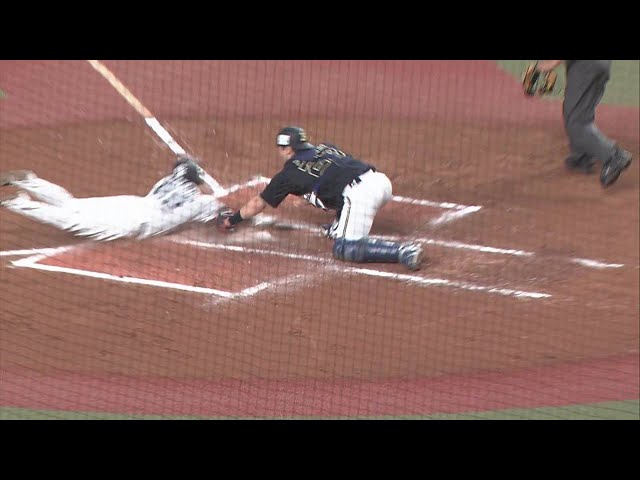 【6回裏】魅せる18歳!! ライオンズ・滝澤夏央 ヘッドスライディングで本塁を陥れる好走塁!! 2022年6月17日 埼玉西武ライオンズ 対 オリックス・バファローズ