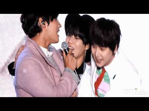 【WithTaemin随行】131019 SMTOWN LIVE WORLD TOUR III in BEIJING Just the way you are 大屏幕