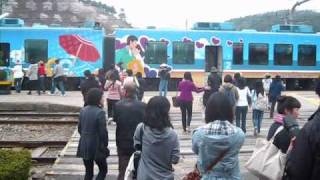 preview picture of video 'KORAIL Seaside Train 1'